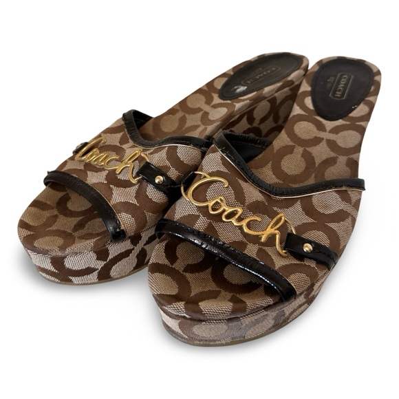 Preloved Authentic Coach Carissa Wedge - Picture 2 of 9